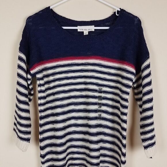 Pink Rose Striped Icon Sweater - Picture 2 of 8